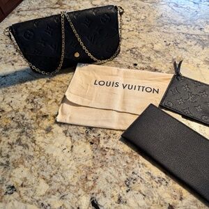 Like NEW Still in STORE Louis Vuitton Pouchette Felicie